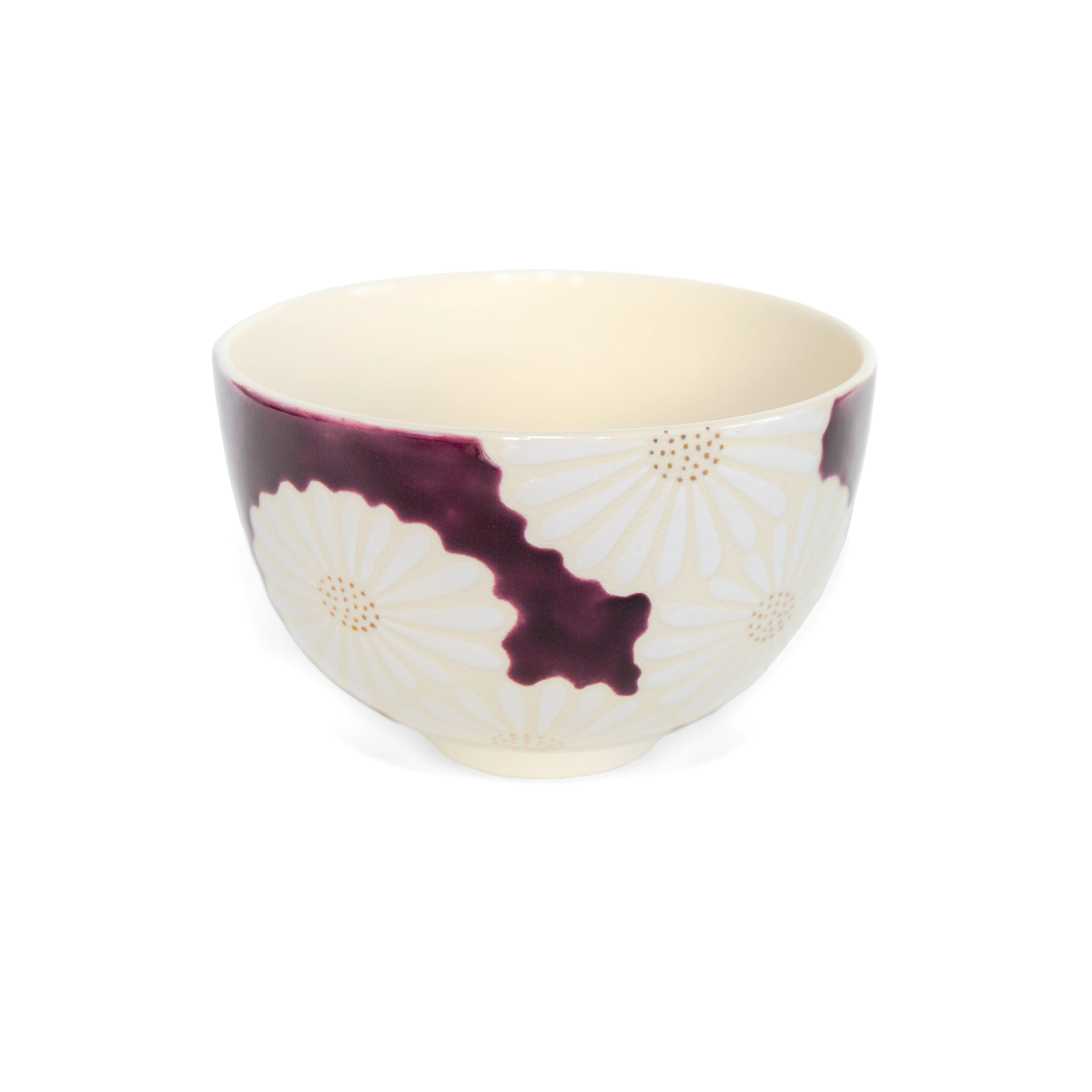 Kiyomizu-yaki Matcha Bowl – White Chrysanthemum on Purple
