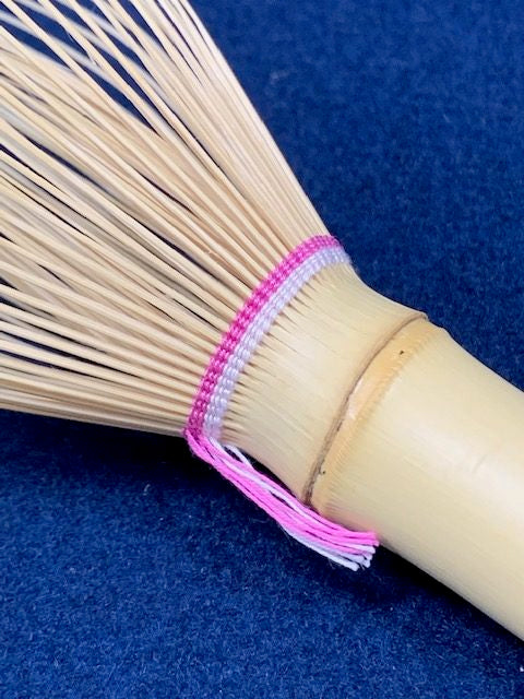 Dual-Color Thread Matcha Whisk "Iroito Chasen" (Pink Series)